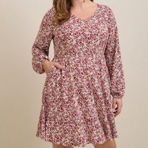 NWT Torrid Sz 0 (L) Floral Mini Skater Dress w/ Pockets; Size 0, Large, L